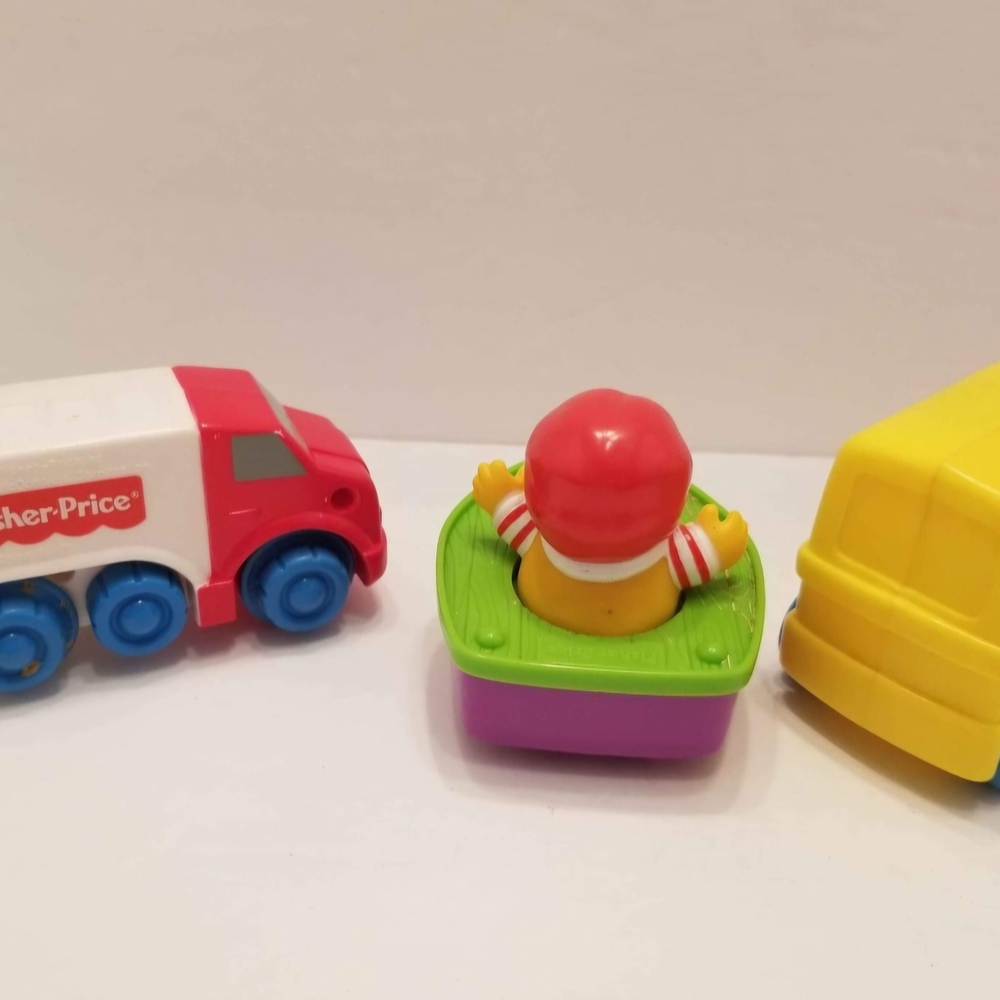 Vintage 1996 McDonald's Happy Meal Set - Picture 2 of 2